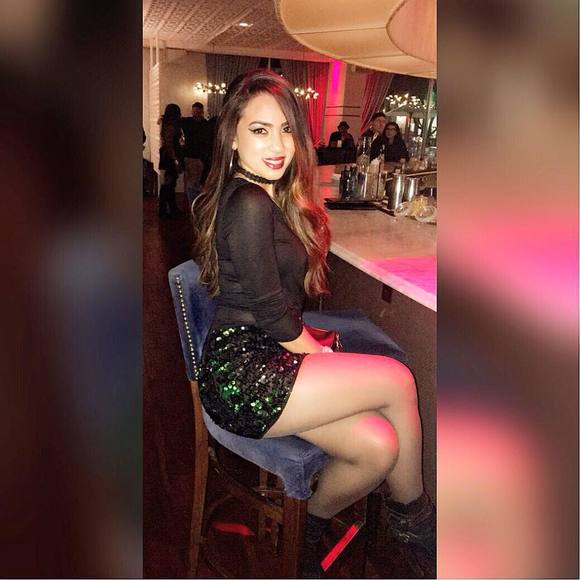 Meet your Posher, Jessica - Picture 1 of 1